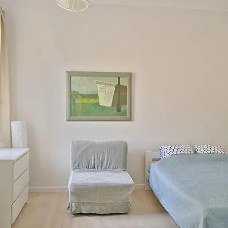 Ap-apartments Chmielna No. 24
